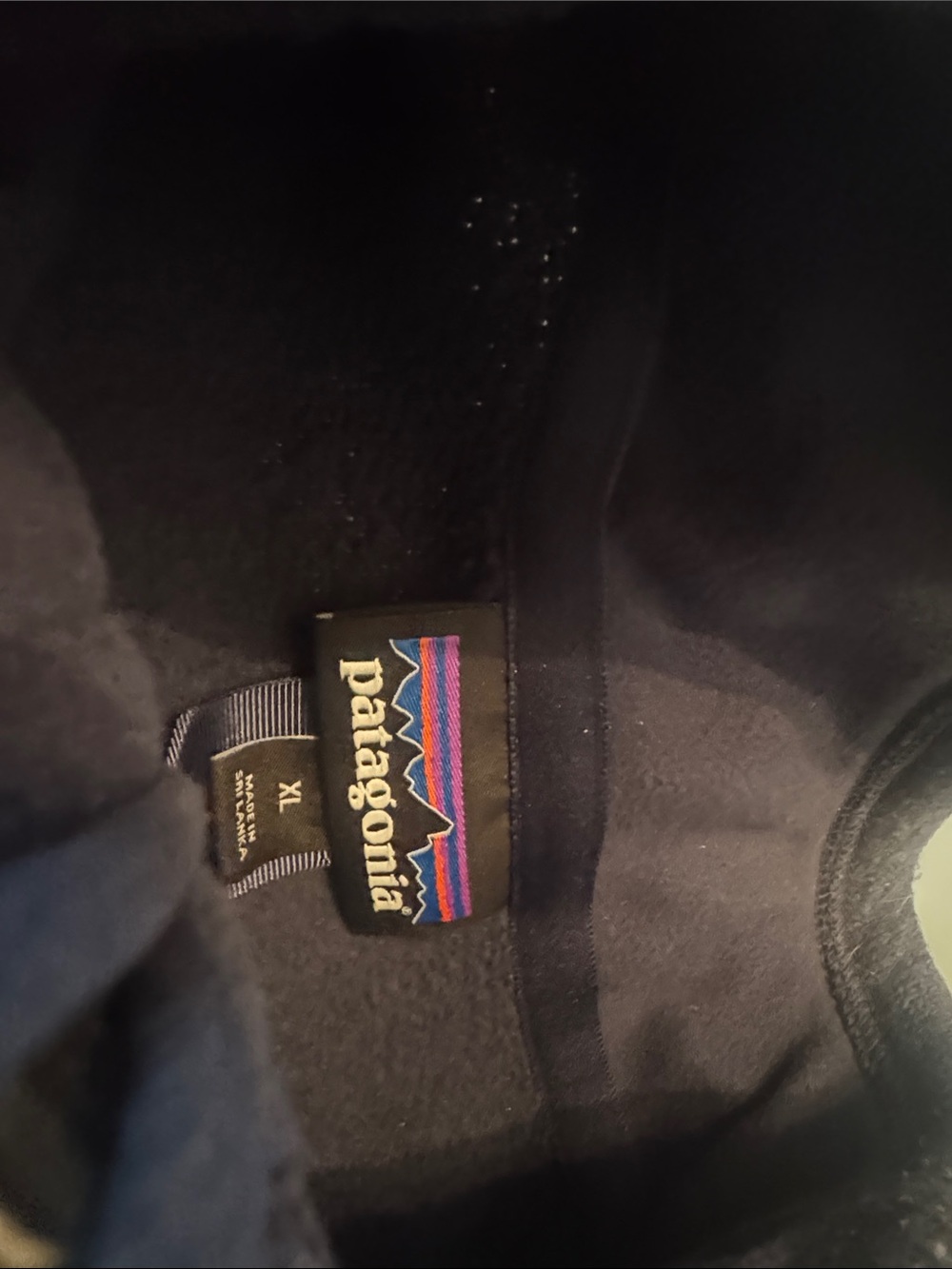NWOT Patagonia Men's Dark Navy Full-Zip Fleece Vest - Picture 3 of 3
